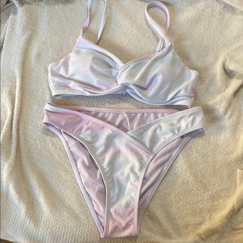 Elegant Women's Swimwear Set in Pastel Shades